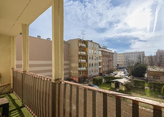 Wilaneska By Bookinghost